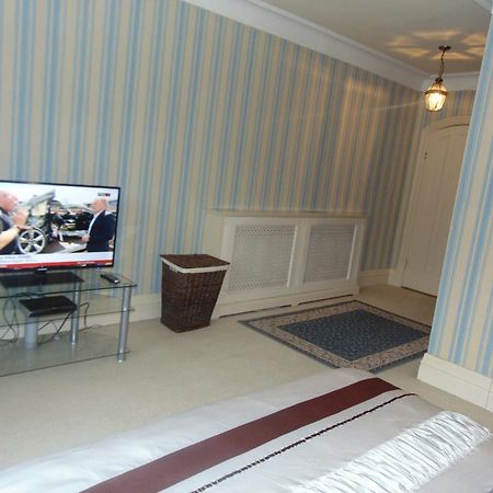 Roseview B&B Rhyl Bagian luar foto